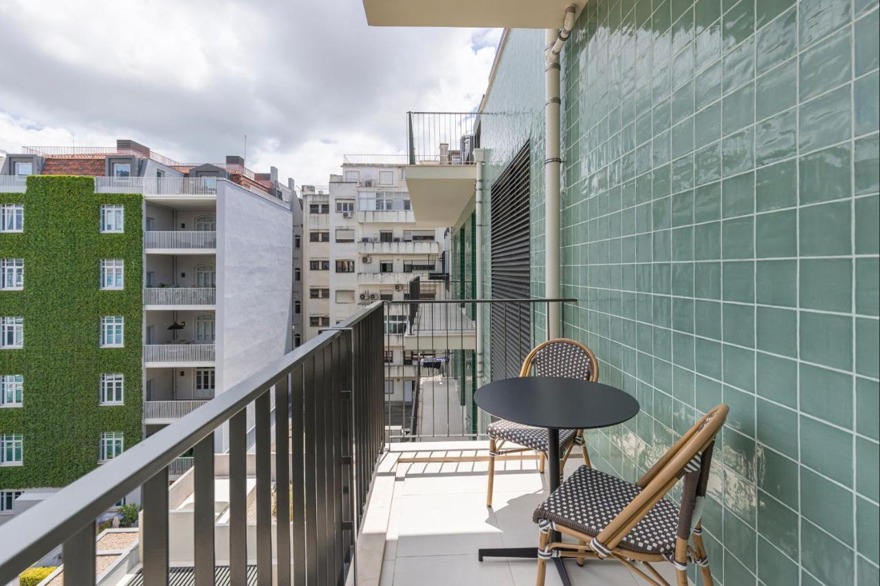 Radiant Apartment In City Center By Lovelystay Lissabon Buitenkant foto